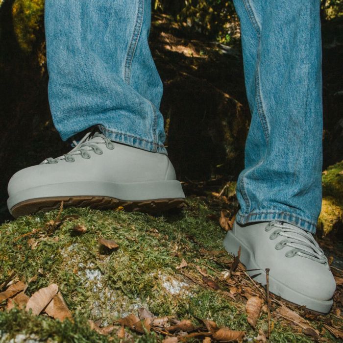 Native Fitzsimmons Venture Astro Gray