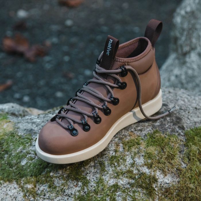 Native Fitzsimmons Venture Barista Brown