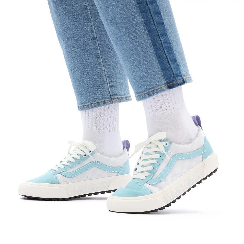 Pastel vans top