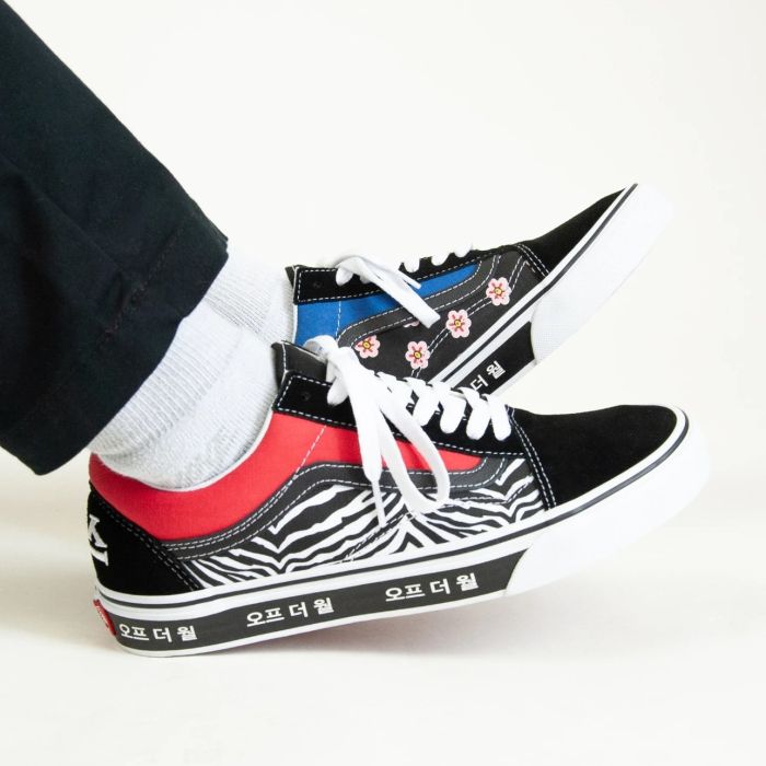 Vans Old Skool (Korean Typography) Racing Red/True Blue