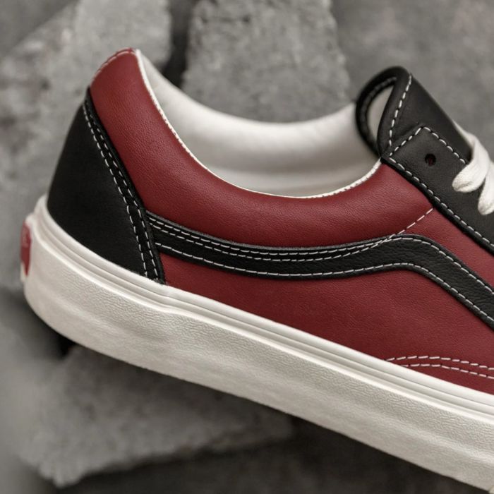 Vans Vault Old Skool LX (Leather) Black/Chili Pepper