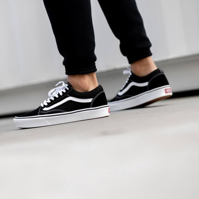 Vans ComfyCush Old Skool (Classic) Black/White