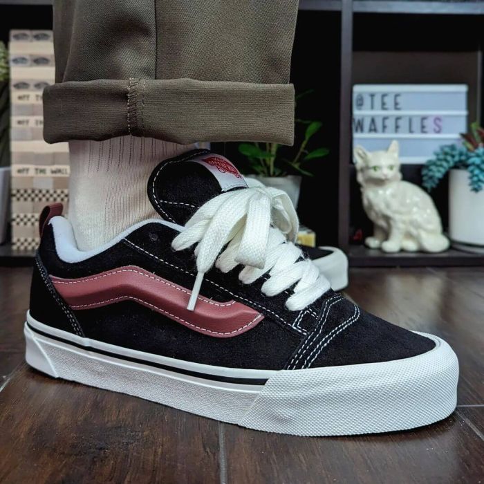 Vans KNU Skool Black/Port