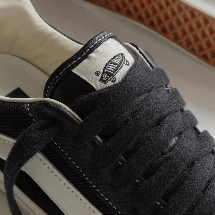 Vans LX Knu Skool Leather/Black
