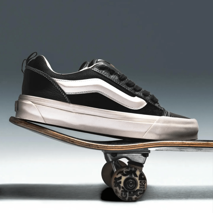 Vans LX Knu Skool Leather/Black