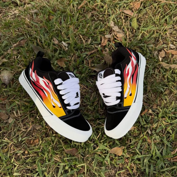Vans Knu Skool Flame Black/Red