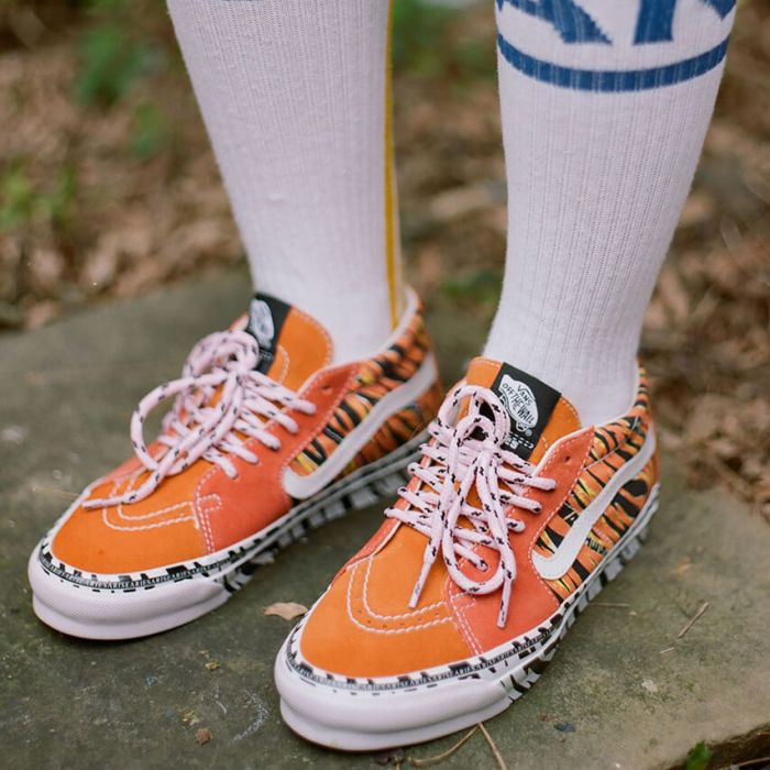 Vans Vault x Aries OG Sk8-Mid Tiger Bright