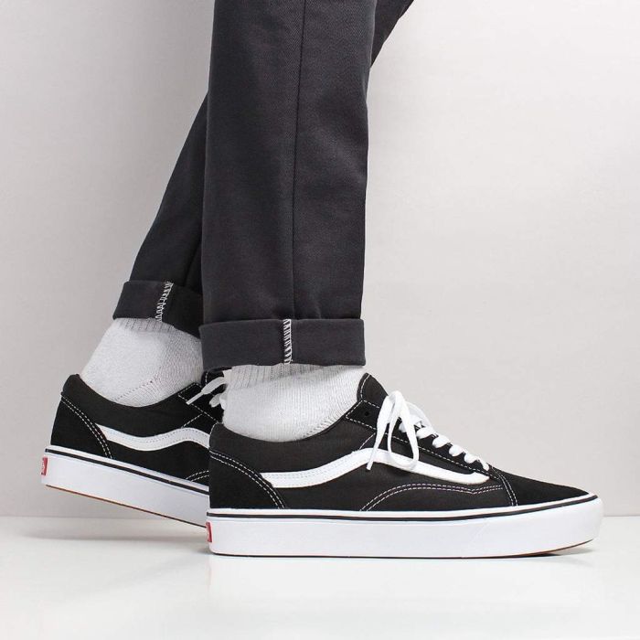 Vans ComfyCush Old Skool (Classic) Black/White